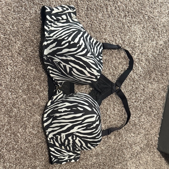 Zebra Print Bra - Picture 1 of 1